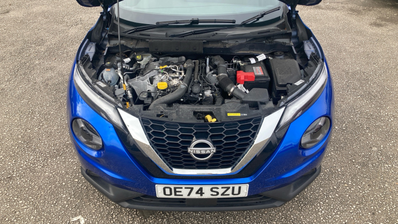 Nissan Juke 1.0 DiG-T N-Connecta 5dr Petrol Hatchback